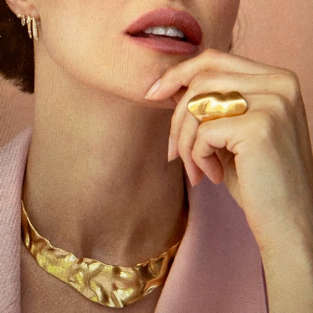 Kendra Scott Holland Cocktail Ring in Vintage Gold, Size 6